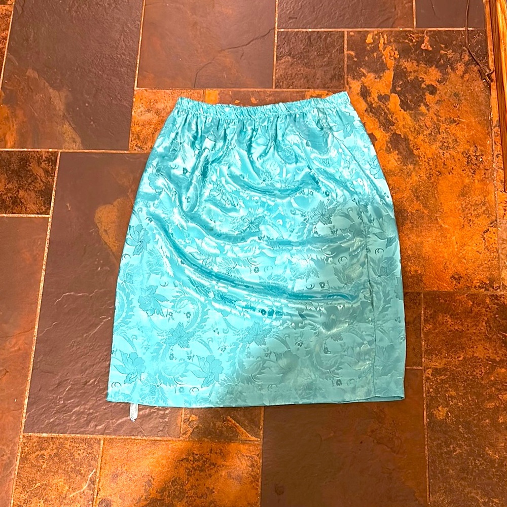 Elegant teal Skirt knee length size 16 leaves green pencil vintage